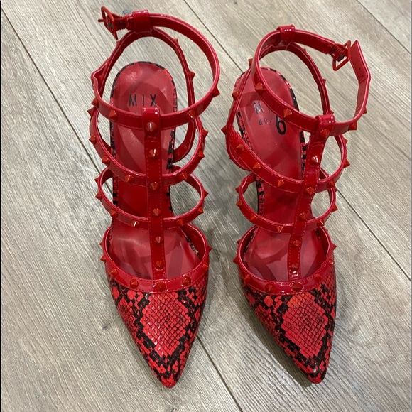 🎊PRICE⬇️MIX No. 6 Women's Red Laboni Pump - size 7 1/2M - Picture 1 of 7